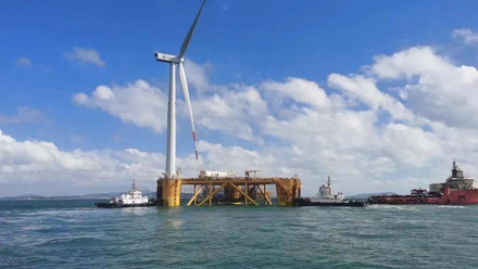 Floating wind, solar and aquaculture - China eyes green energy combo_NL.jpg