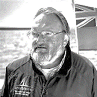 Dr Andrew Eccleston