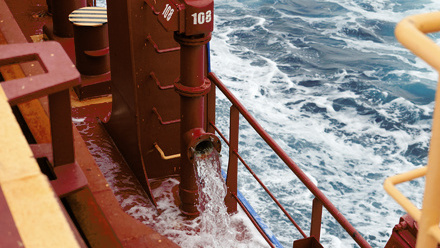 Ballast water management systems in spotlight after failings_NL.jpg