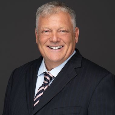 Steven  Putnam