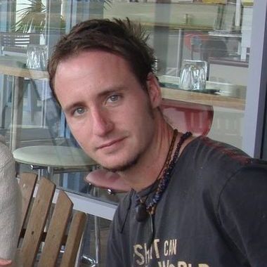 Dr  Jozef  Skakala