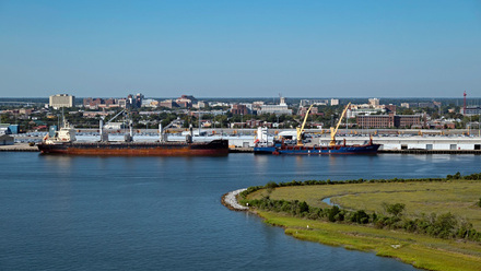 Two carriers collide in shipping channel causing damage worth $1.1 million_NL.jpg