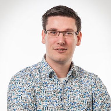 Dr Rudy Helmons