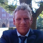 Yves De Leeneer