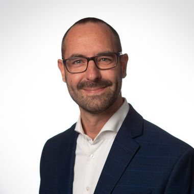 Professor Peter de Vos
