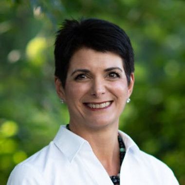 Jennifer Trageser